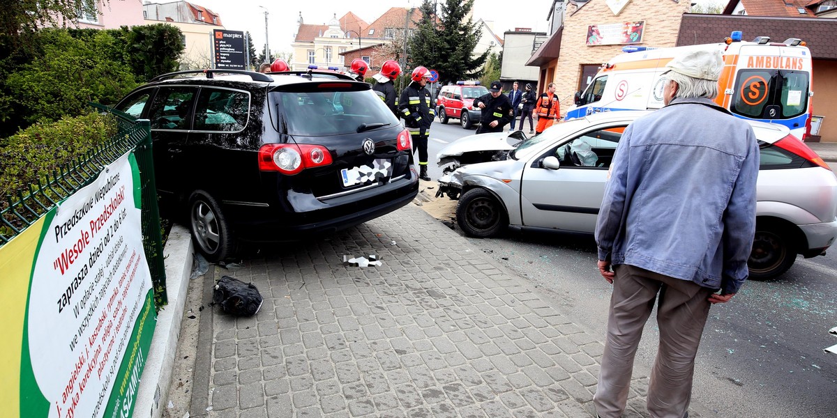 Groźny wypadek pod przedszkolem w Chojnicach