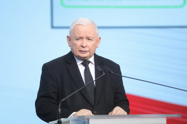 Czym zaskoczy Kaczyński? Prezes PiS w piątek stanie przed komisją ds. wyborów