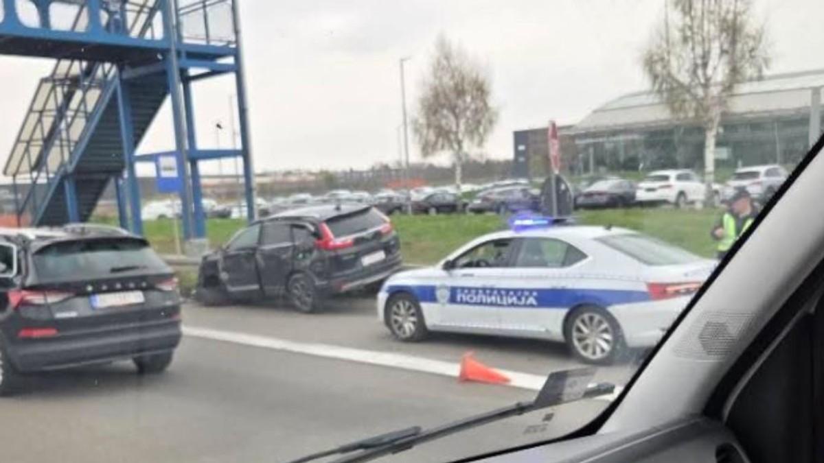 Saobraćajna nesreća kod Autokomerca