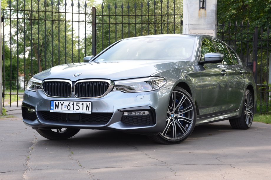 BMW 540i xDrive (9)