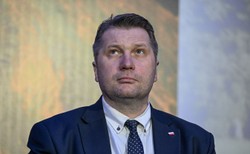 Samorządy nie zdążą wypłacić podwyżek dla nauczycieli? Czarnek: To absurd