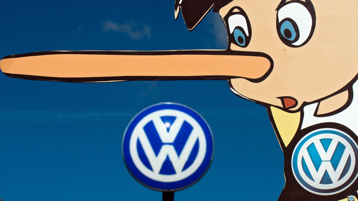 GERMANY PROTEST VOLKSWAGEN 