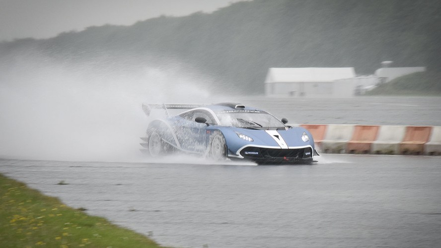 Arrinera Hussarya GT - fot. Arrinera S.A.