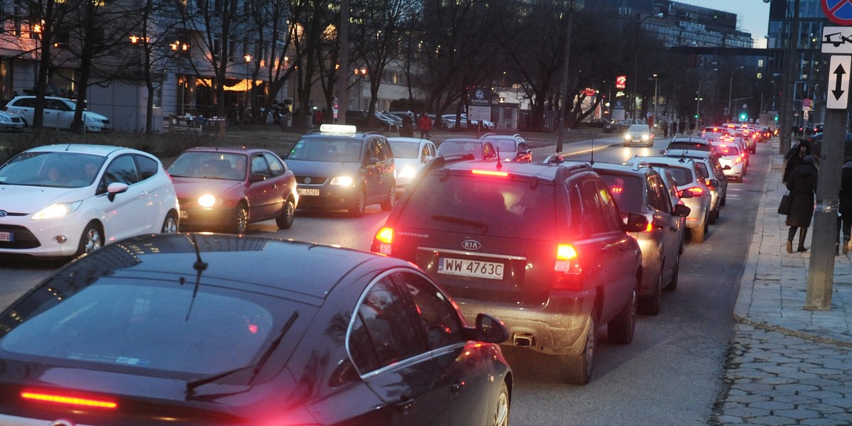 Gigantyczne korki na ul. Domaniewskiej