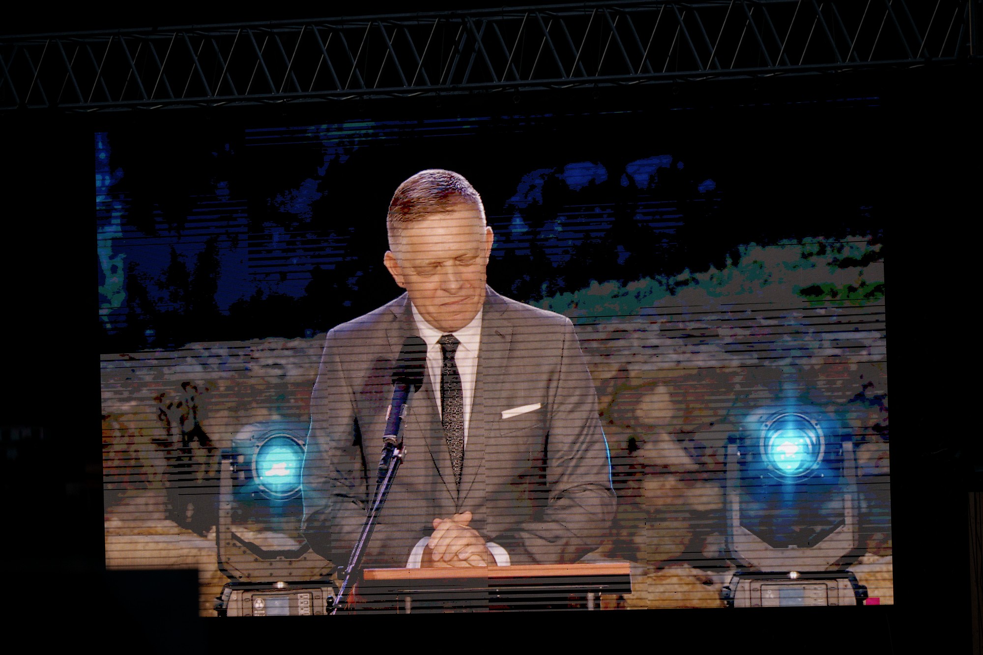 Premiér SR Robert Fico (SMER-SD) počas príhovoru na celonárodných oslavách