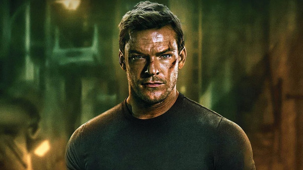 Alan Ritchson w serialu "Reacher"