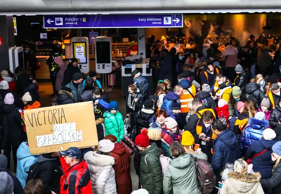 Znaleźli nocleg dla 4,5 tys. uchodźców. "Trzeba ich zachęcić, by jechali do mniejszych miast"