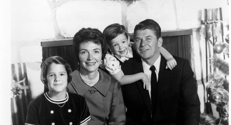 The whole family, including Ronald Jr., then 3.5 years old, and Patricia, 9, greeted viewers during the Christmas Eve episode in 1961