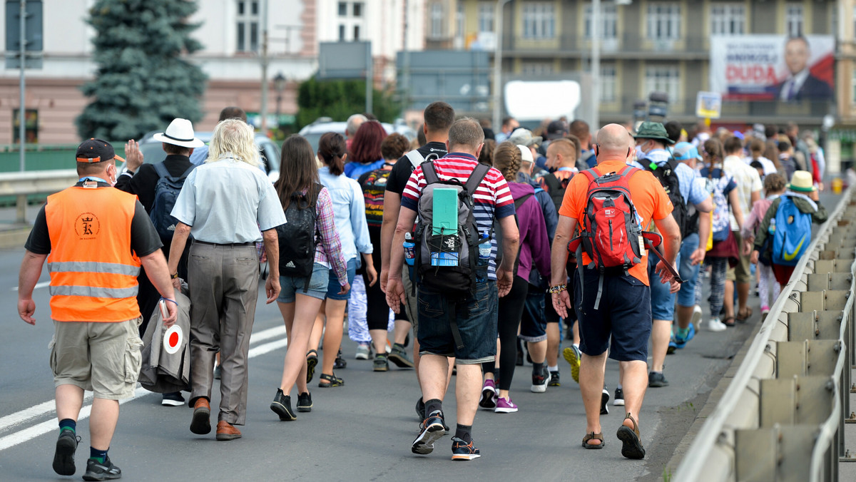 Gniezno. Tragedia na trasie pieszej pielgrzymki do Częstochowy