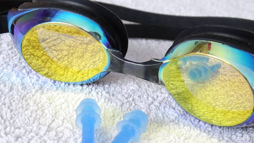 Schwimmbrillen für Erwachsene mit Antifog 