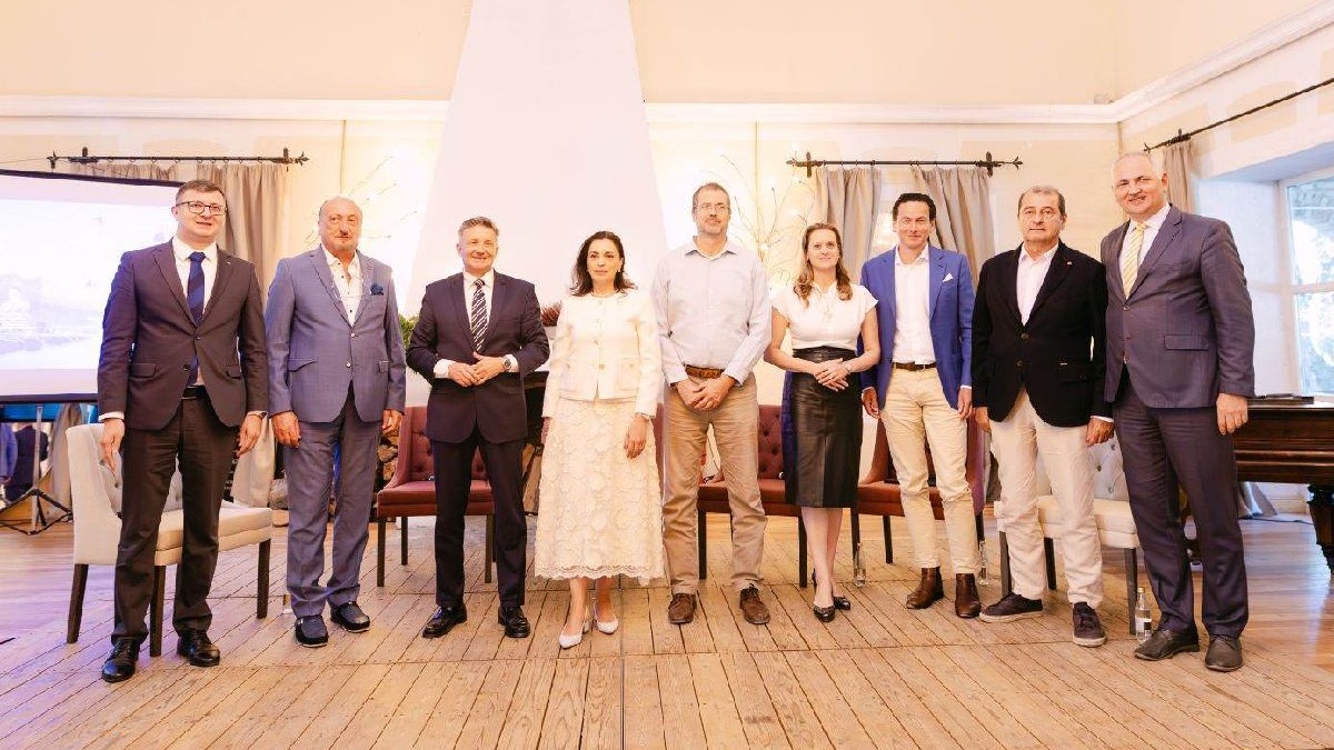 Ambasadorul Elveției, despre potențialul turistic al României: „Sunt necesare o poveste coerentă și o strategie națională coordonată”. Ce modele putem prelua de la elvețieni