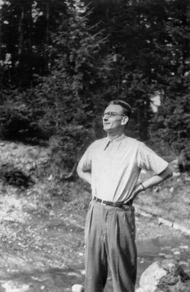 Władysław Bartoszewski, (1955) 