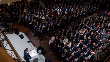 europejskie elity piszą akt oskarżenia przeciw trumpowi