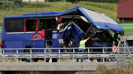 Policja zidentyfikowała poszkodowanych w wypadku w Chorwacji. Teraz czas na najgorsze. 