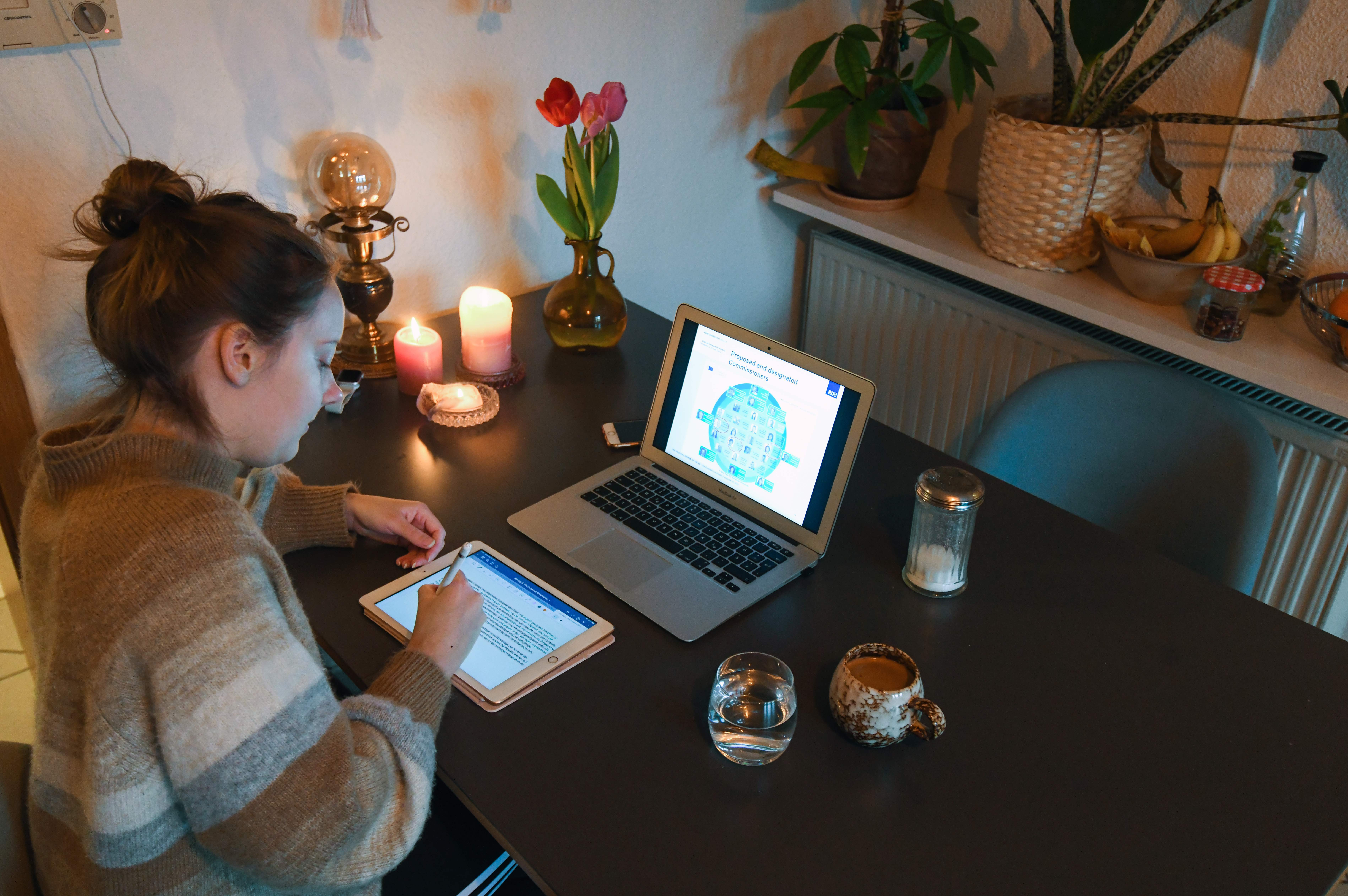 Schulen in ganz NRW: Morgen kein Präsenzunterricht wegen Glatteis