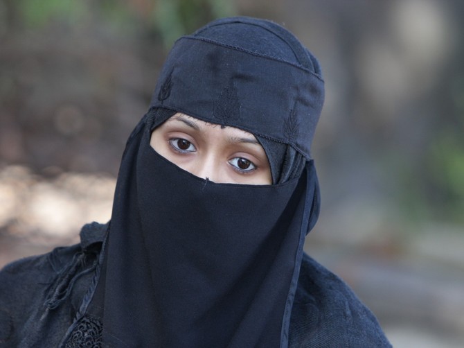 Bila je ćerka pravoslavnog sveštenika, a onda je jednog događaja prešla u islam (ilustracija)