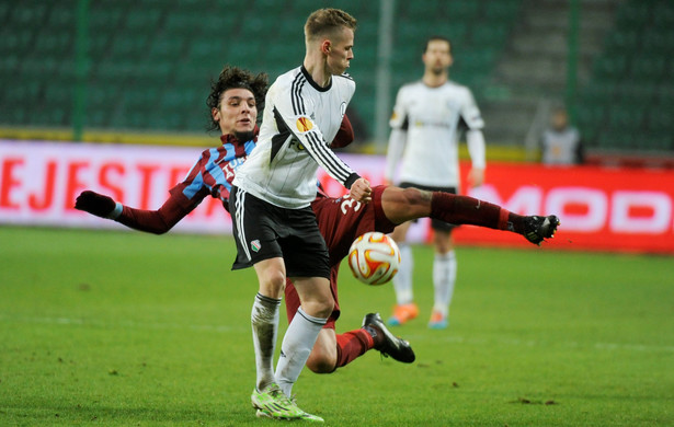 Liga Europy: Legia pokonała Trabzonspor i wygrała grupę. WIDEO