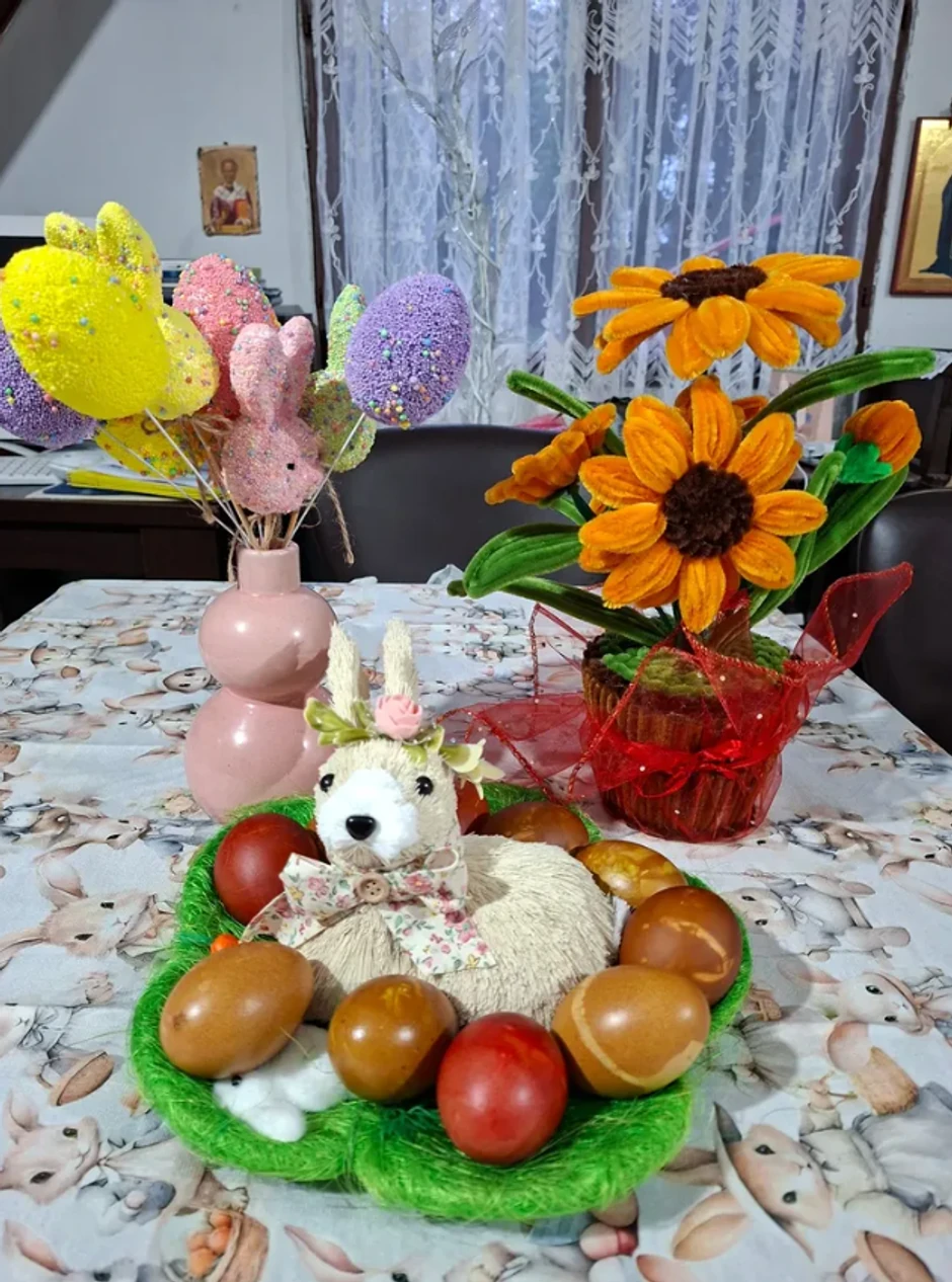 Mala Cana podelila slike iz doma