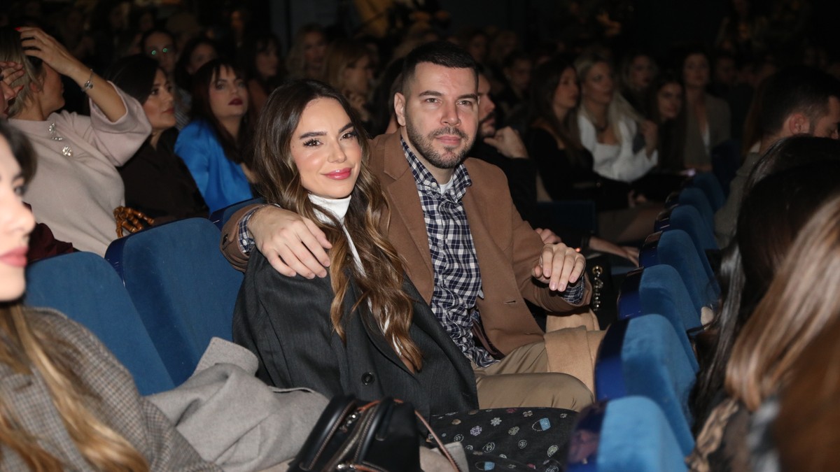 Petar Mitić, Ivana Pavković