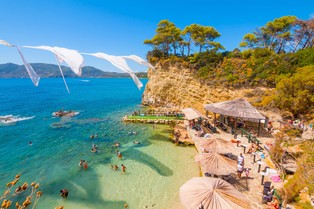 Wakacyjne hity 2024: Dlaczego Turcja, Grecja i Egipt królują wśród Polaków?