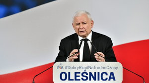 Kaczyński opowiedział tajemniczą historię z pociągu. Kim jest wyrzucony z pierwszej klasy polityk?