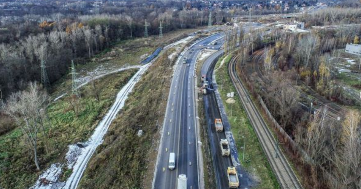  Tunele, estakada i trzy pasy ruchu. Nowa ekspresówka S7 już gotowa. Połączy Kraków, Świętokrzyskie i Warszawę. Podali termin odd