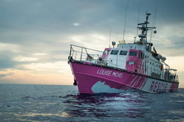 Banksy sfinansował łódź ratującą uchodźców