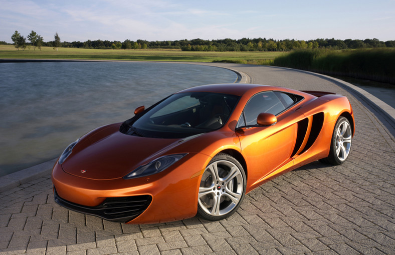 McLaren MP4-12C - Superauto z Formuły 1