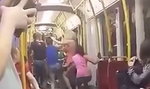 Policjanci zatrzymali trzecią uczestniczkę bójki w tramwaju