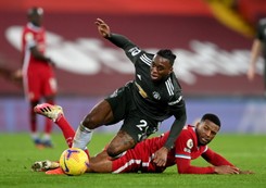 Miał być hit, a wyszedł 'kit'. Mecz Man Utd - Liverpool bez emocji i goli