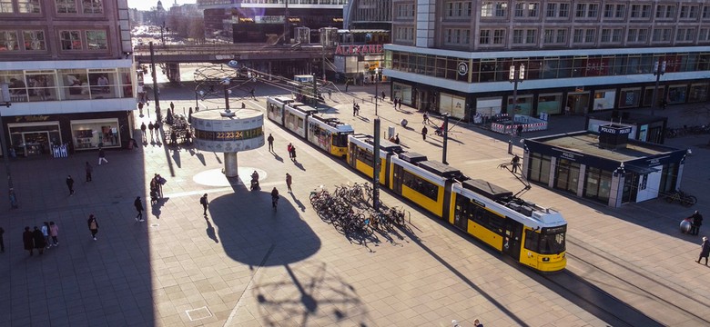 Niemcy wschodni są biedniejsi niż zachodni, więc strach przed wzrostem cen większy