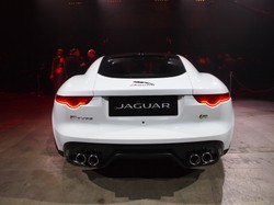 Drapieżna nowość dla bogaczy! Stać cię? Oto nowy jaguar F-type. ZDJĘCIA