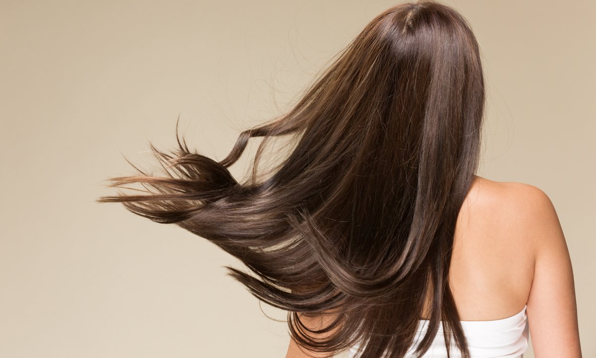 Ta odżywka za 13zł daje efekt drogich kosmetyków - nawilża spektakularnie. Fryzjerzy w szoku!