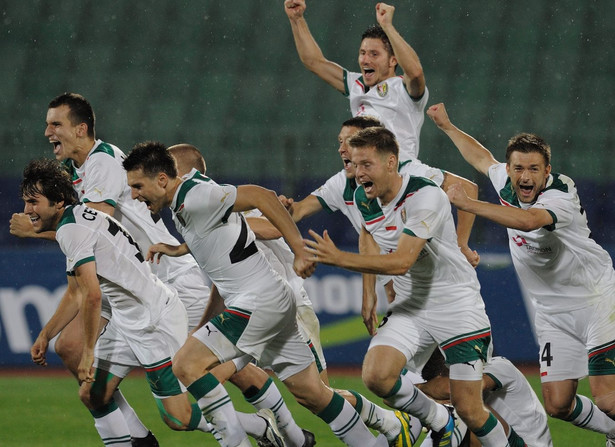 Legia i Śląsk grają dalej