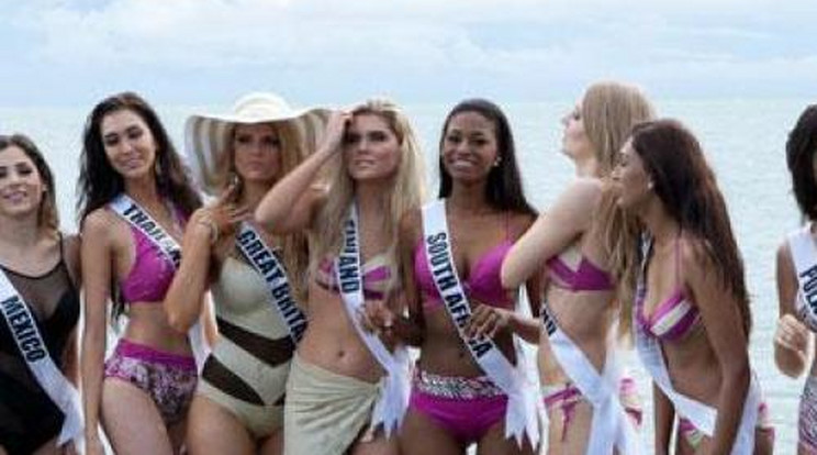 Négezess bikinis Miss Universe szépségkirálynőket - fotók!