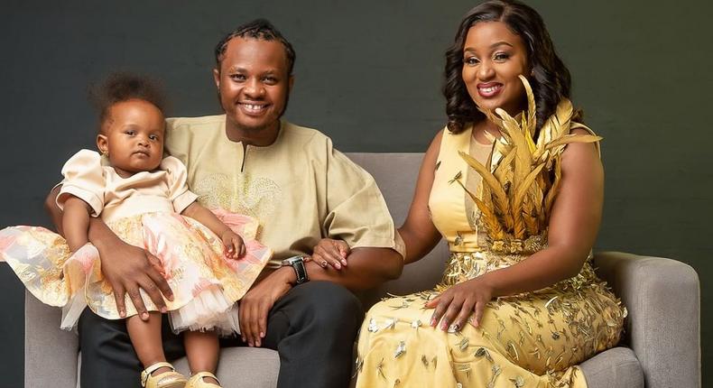 DK Kwenye Beat & wife reveals daughter’s face for the first time after 1 year [Photos]