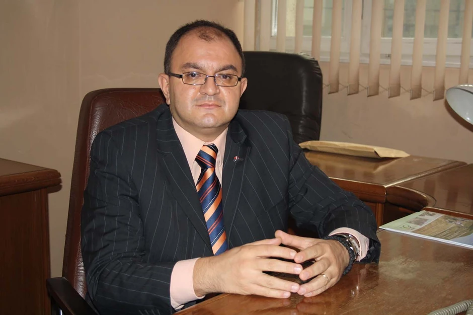 Borba za decentralizaciju je zamajavanje građana: Zoran Antić