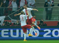 Szczęsny zatrzymał Niemców, a Milik i Mila ich "dobili". Zobacz wideo