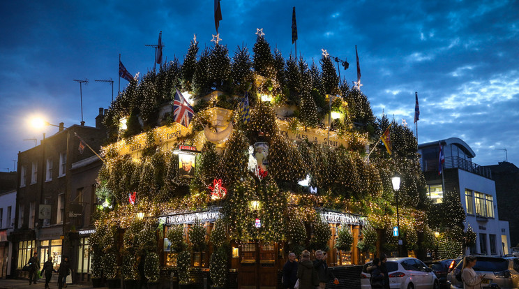 A brit főváros Kensington nevű részében pompázik a látványos söröző / Fotó: Northfoto