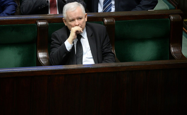 Kaczyński: Mówiłem, że do Rosji to lepiej jednak pociągiem. Miałem wewnętrzne przeświadczenie, żeby nie lecieć samolotem