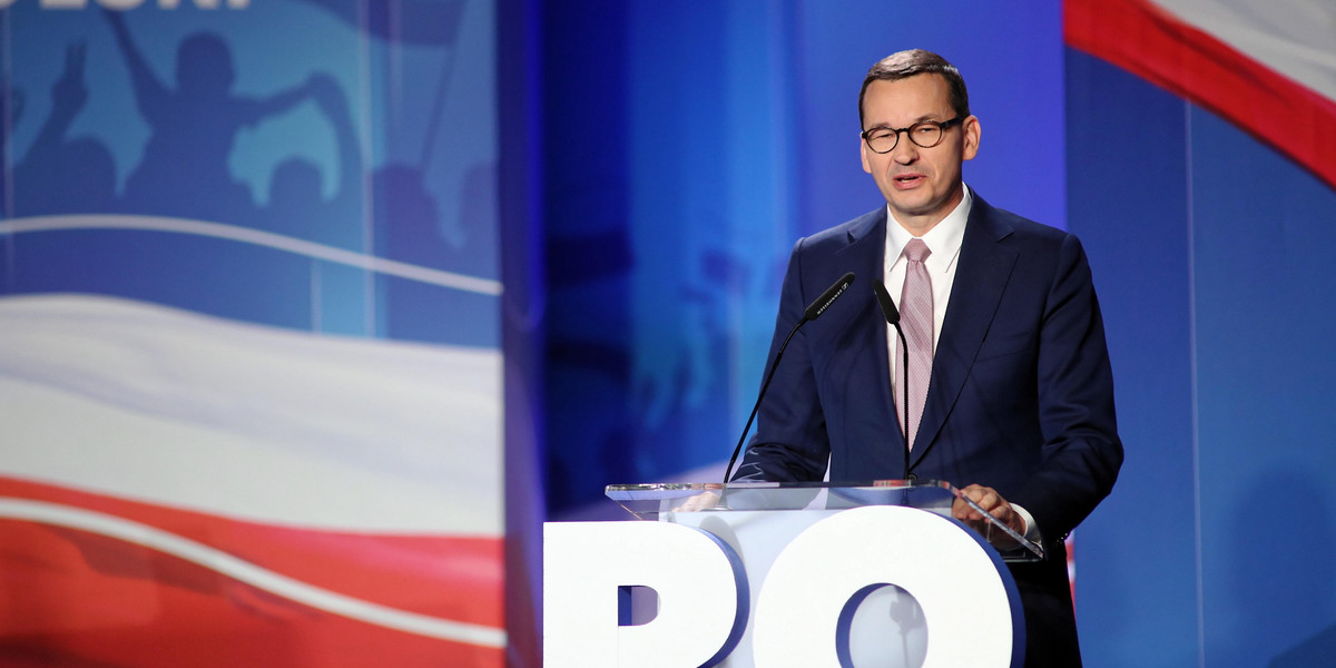 Morawiecki obiecuje nowe 500+, opozycja krytykuje