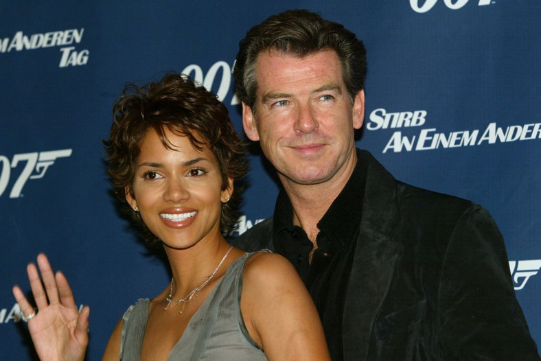 Halle Berry i Pierce Brosnan