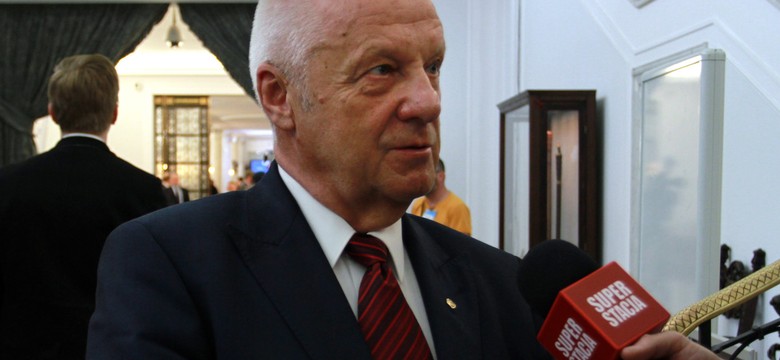 Niesiołowski ostro o szefie "Solidarności": Cham, lump polityczny, chuligan!