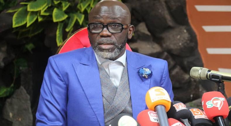 Cheikh Yérim Seck en conférence de presse le 18 février 2023