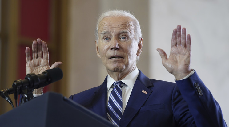 Joe Biden elárulta, miért küld az USA a világ legkegyetlenebb fegyveréből Ukrajnának / Fotó: MTI/AP/Evan Vucci