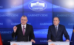 Arłukowicz zdradza kulisy poparcia dla Ujazdowskiego. "Warunkiem była deklaracja w sprawie in vitro"