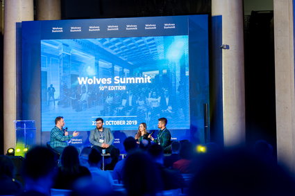 Konferencje przenoszą się do wirtualnego świata: Wolves Summit Live