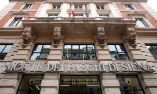 Wielkie cięcia w najstarszym banku świata. 500 oddziałów i 2600 etatów do likwidacji