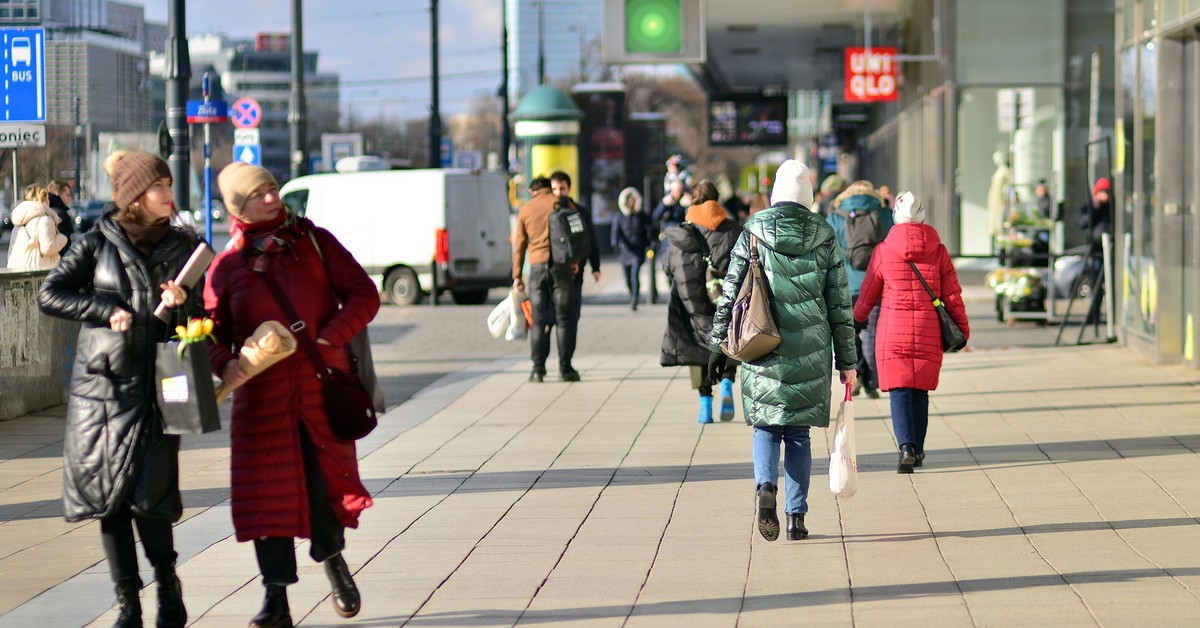 Ile tak naprawdę zarabiają Polacy? GUS podał nowe dane