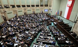 PiS za projektem uchylającym obowiązek transmisji z lokali wyborczych